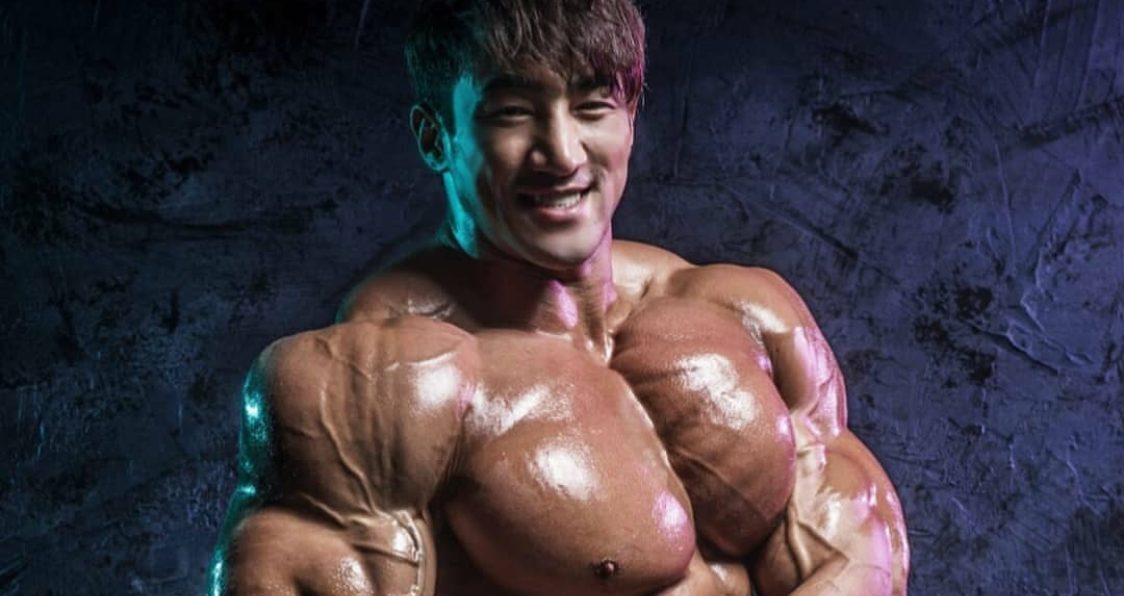 How Chul Soon Hwang Works Out For A Classic & Chiseled Physique