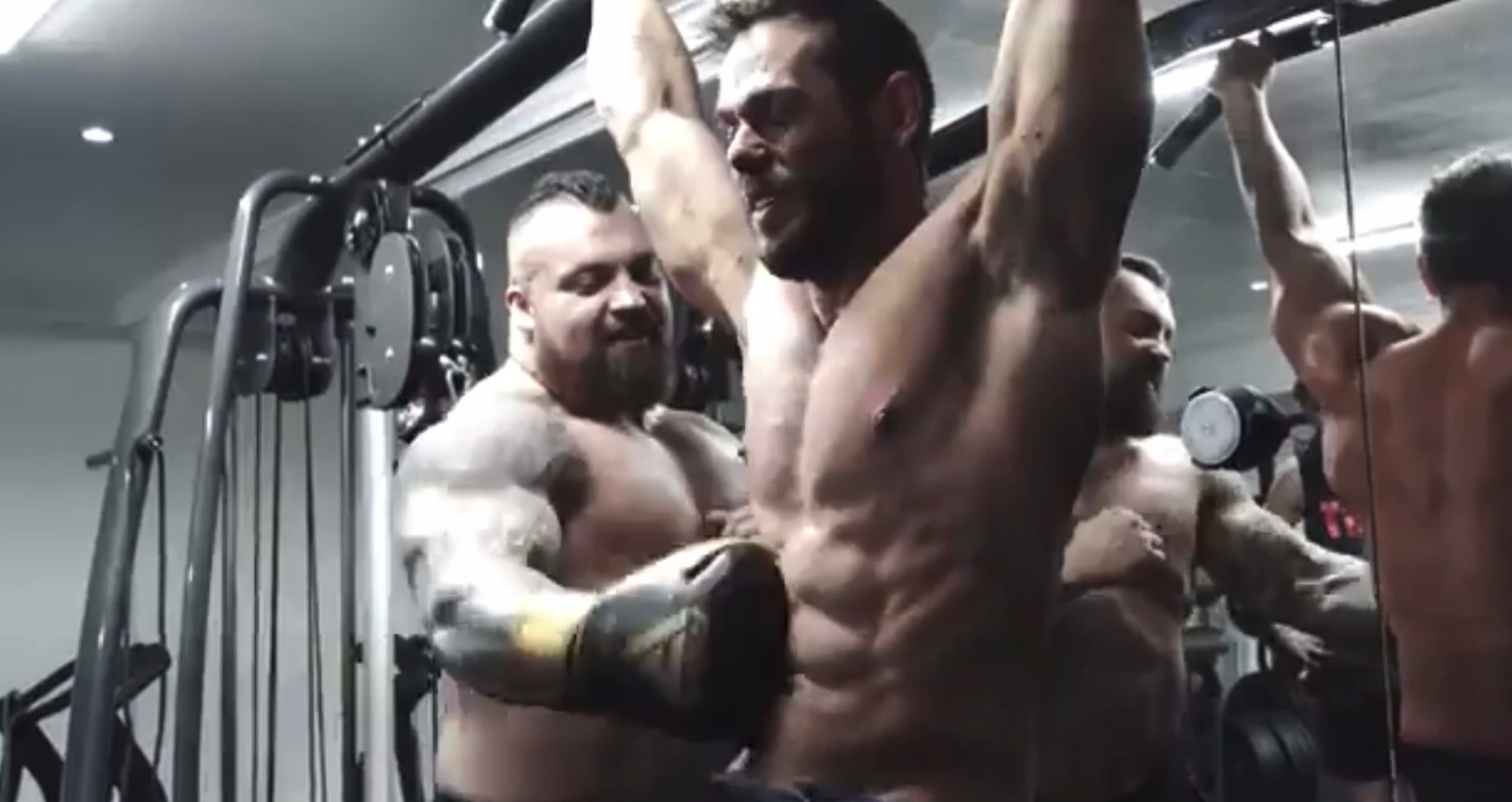 Eddie Hall Trades Punches With “Britain’s Fittest Man” Ross Edgley