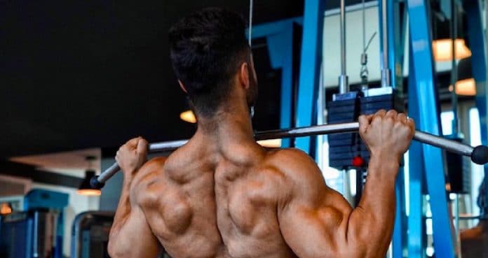 Natural Bodybuilder Lists 3 Reasons to Never Do an Exercise