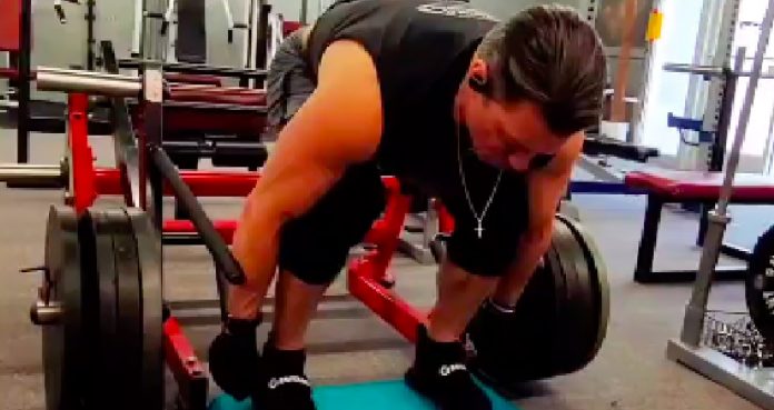 Chad Martin - PNBA Hall of Famer Chad Martin performs machine hammer deadlifts