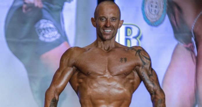 PNBA Michael Boyle’s Drinking Tips for Bodybuilders Dieting