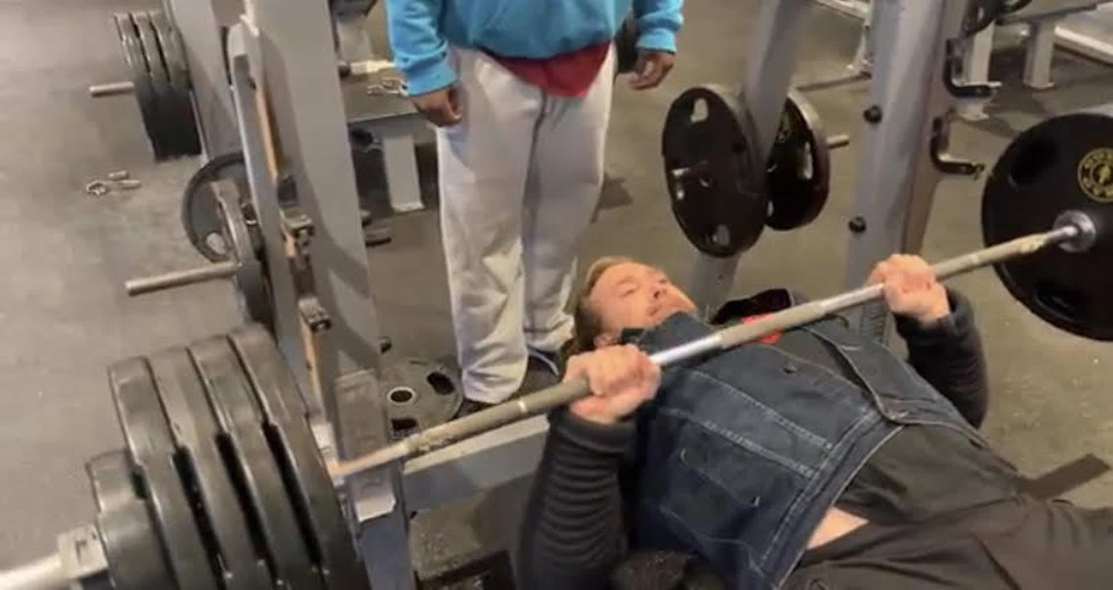 Mike O’Hearn Close-Grip Benches 385 Pounds 10 Times, Shares Huge Arm Workout