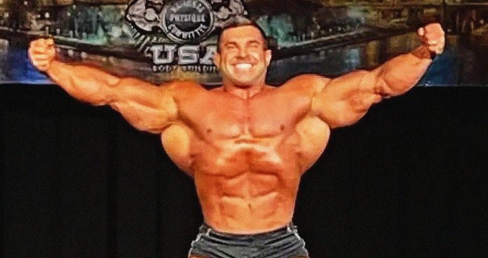 PHOTOS: Derek Lunsford Stole The Show During His Guest Posing At The 2022 Pittsburgh Pro