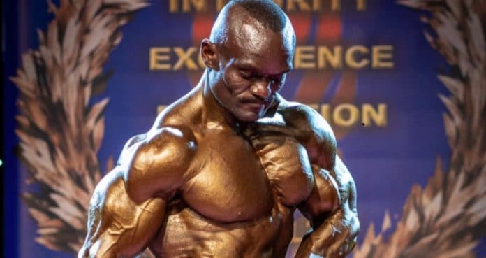 Natural Olympia Champion Meshack Ochieng Explains In-Season Vs. Off-Season Bodybuilding Training
