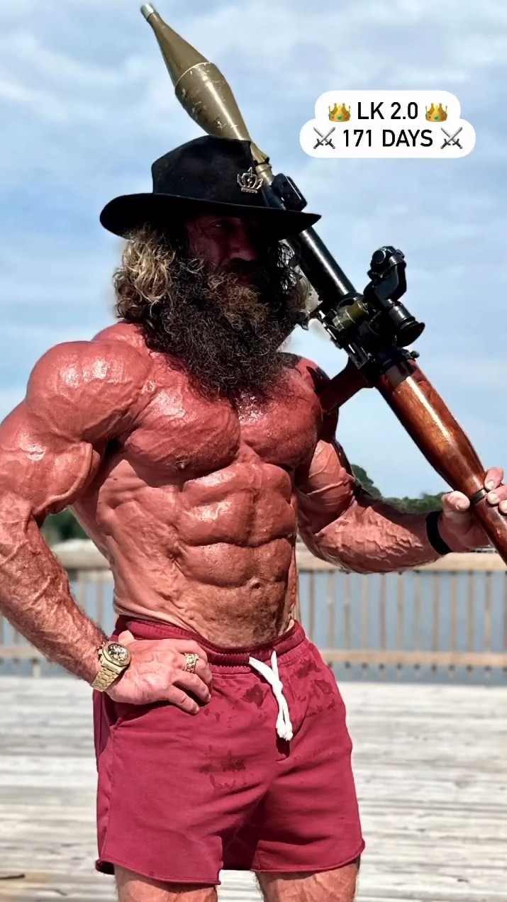 Liver King Looks Crazy Shredded after Claiming to be Natty for 171 Days