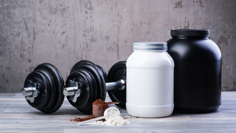 Mass Gainer Vs. Whey Protein — Which to Choose for Muscle, Weight Loss, and Performance?