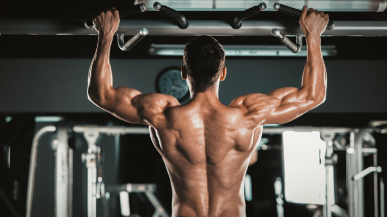 The 10 Best Lat Exercises for Growth and Strength (Expert Approved)