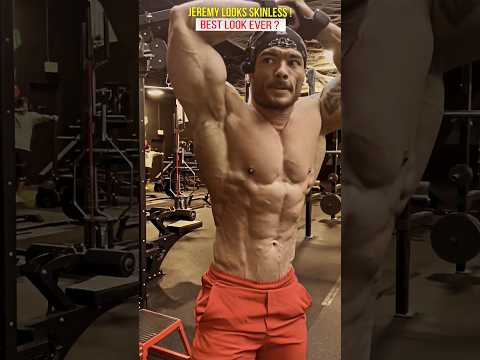 Jeremy Buendia peeled out of his mind 7 days out of Mr Olympia 2023 #mensphysique #fitness #gym