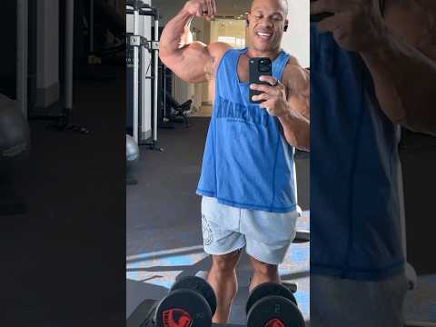 Phil Heath getting in shape ahead of Mr Olympia 2023 , GOAT of bodybuilding? #mrolympia #gym