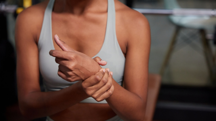 The 8 Best Wrist Mobility Exercises to Help You Lift Heavier Barbells