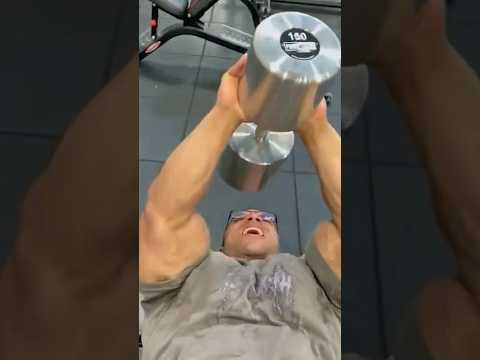 How Hassan Mostafa tore his Tricep 1 week before Mr Olympia 2023? #gymfails #gymaccident