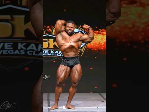 Keone Pearson guest posing 1 week after winning the 212 Olympia . Can anyone stop Keone ?