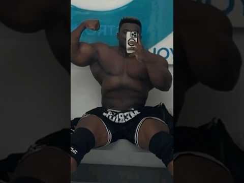 Blessing Awodibu ready to start his off season for 2023 , But can he bring up his  quads ? #olympia