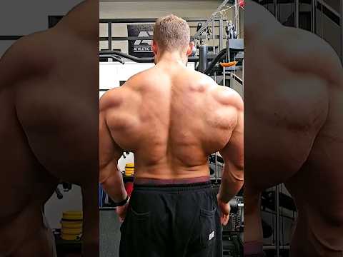 one of the best backs in Classic Physique bodybuilding