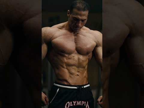 The most shredded bodybuilder coaching himself for the Arnold Classic 2024
