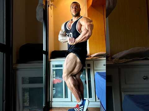Best side leg in bodybuilding ? Horse Md gearing up for Arnold 2024