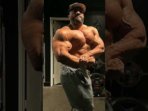 Justin Rodriguez is looking thick & diced