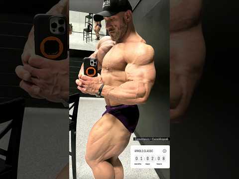 Antoine had never looked this good ,5 weeks out of Arnold