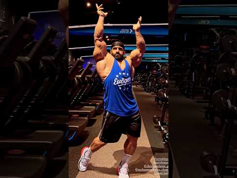 Hadi Choopan practicing classical posing for Arnold 2024