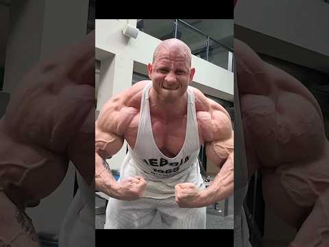 Michal Krizo’s nasty off season condition
