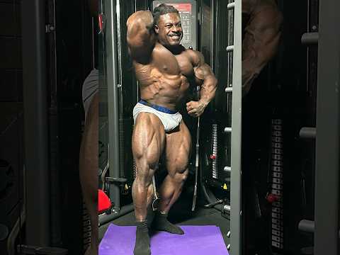 William Bonac looking Kinda blocky ahead of 2024 season