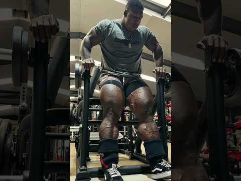 Most freaky man in bodybuilding,  NeckZilla