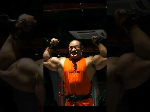 The chinese guy from 212 is about to make some noise in Open bodybuilding