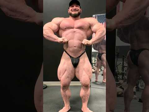 Hunter Labrada looking absolutely massive