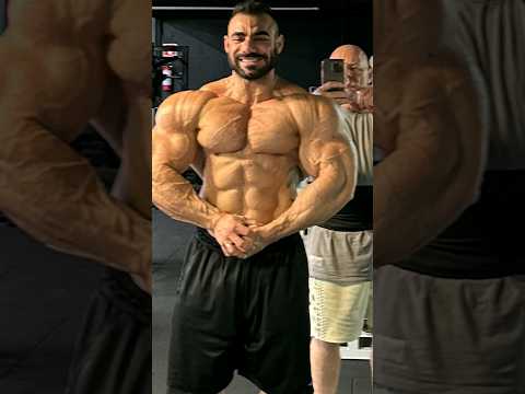 Rafael Brandao flat as a pancake but still very impressive 7 days out of Arnold Classic 2024
