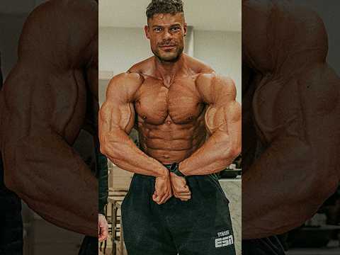 Wesley Vissers is looking absolutely crazy 3 days out of 2024 Arnold Classic