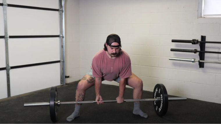 sumo-deadlift.jpg