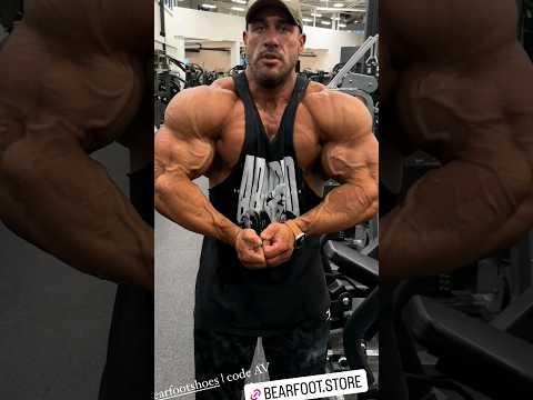 Antoine Vaillant looking full as a house post Arnold 2024 , ready for battle in 10 days again