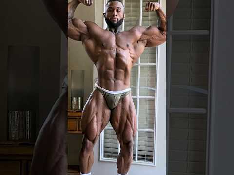 Fabian officially announces that he is 3 weeks out of making his Classic physique debut