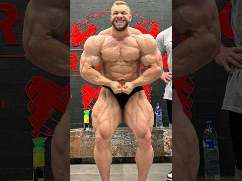 One of the  best Front double Biceps in bodybuilding , Vito 1.5 weeks out