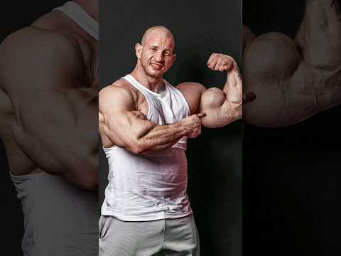 Michal Krizo in an insane conditioning , Rubiel Msoquers and Krizo pose down in Fibo 2024