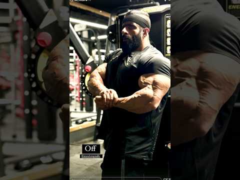 Even an off Hadi Choopan looks very On