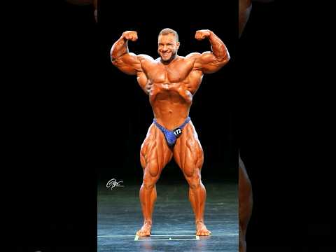 Goodvito HD posing Routine at Detroit Pro 2024